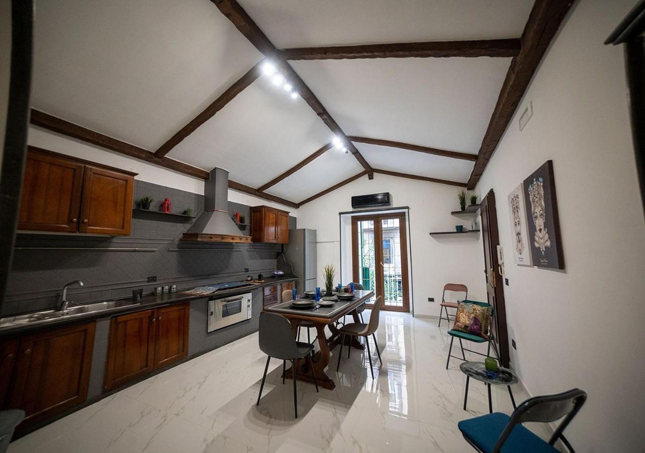 Vesuvius Luxury Home เนเปิลส์ ภายนอก รูปภาพ
