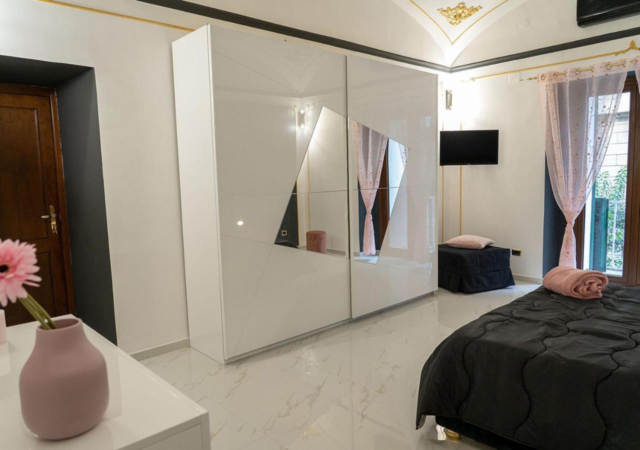 Vesuvius Luxury Home เนเปิลส์ ภายนอก รูปภาพ